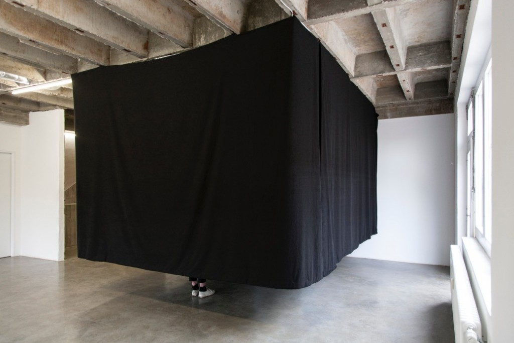 PRAXES_CYCLE2_Judith Hopf_mod02_06 untitled (2)
